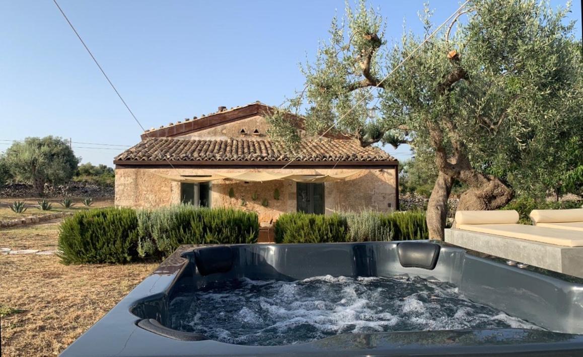 Casa Farfaglia Vendégház Noto Kültér fotó