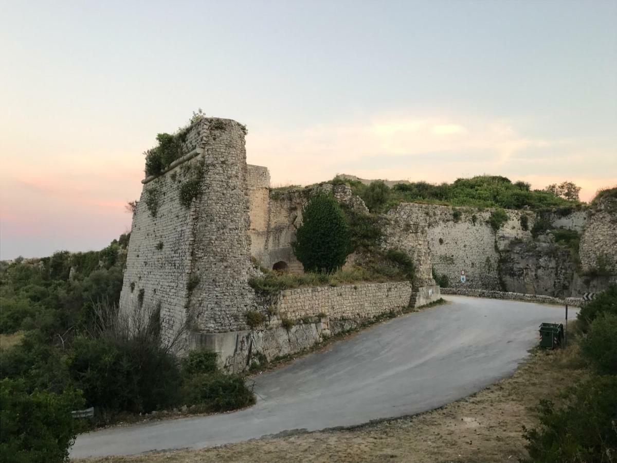 Casa Farfaglia Vendégház Noto Kültér fotó